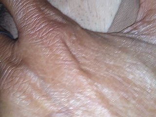 Grungy pussy sex closeup with pussy sound