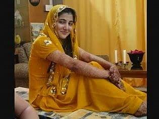 گرم، شہوت انگیز پاکستانی لڑکیوں تالیف