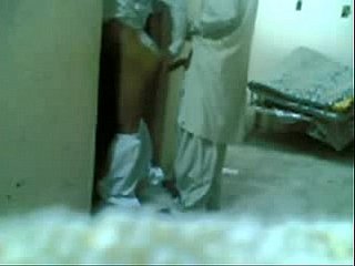 لڑکے کے استاد کی طرف سے گڑبڑ