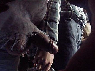バス上に引っ張っコック
