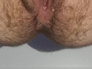 FTM Fotze furzt اور pisst