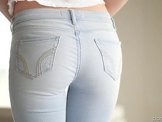Incredibile Naomi Woods sa cosa piace di più a un ragazzo arrapato