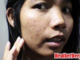 9 semaines enceintes thaïlandais adolescents de l'adolescent