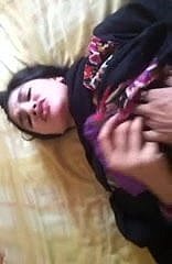 Сальма трахается с братом двоюродного брата