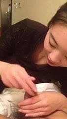 کوریائی لڑکی چھوٹی چھوٹی چھوٹی کورین ڈک کے ساتھ کھیلتی ہے