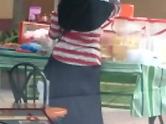 Hijabi छोटे हिप बिग गधा गैर नग्न