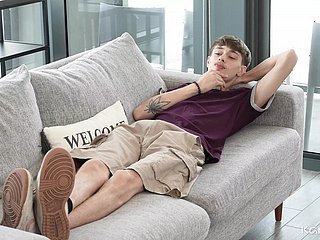 Hot Tow-haired Teen For all Has an Orgasm Unfamiliar Making out Step-bro's Telling Load of shit