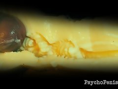 Pochwa. PsychoPenis chodzi w niej