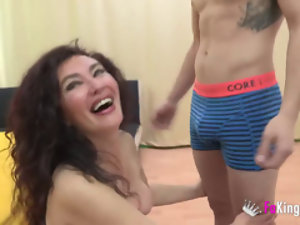 Zazel regresa um Clube maduras en Fakings