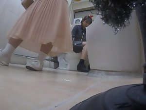 ragazza coreana branches servizi igienici parte 4