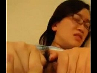 трах китайской подруги в видео от первого лица