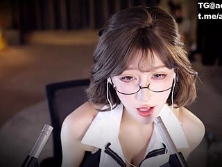 Zhang Ailing의 ASMR Douyu 한정 키스 구강 톤. 더 많은 혜택을 원하시면
