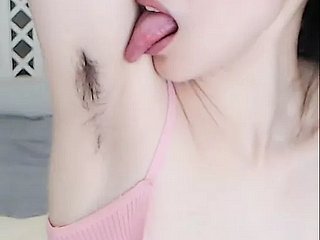 Little Princess6 – ketiak berbulu panas