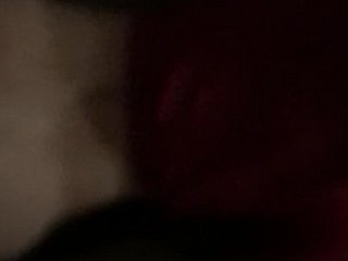 Creampie en levrette avec une femme asiatique serrée