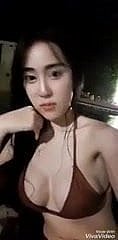 sexy Chinesin im Bikini 6