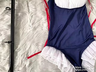 NANA Ragazza self-bondage nell'acqua del serbatoio morto sweep maschera antigas, orgasmo sweep vibratore