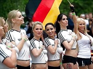 الفيديو كليب - Fussball - WM