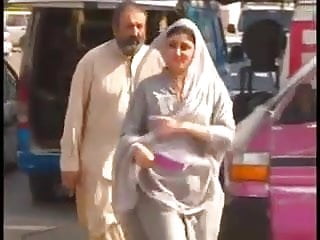 عائشہ گلالئی