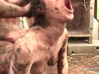 Kotor muda amatur si rambut coklat ass fucked luar
