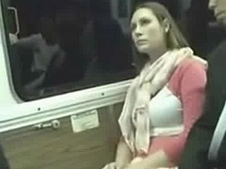 الجنس على حافلة للنقل العام