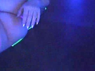 Nana Kitami Ludicrous Dance